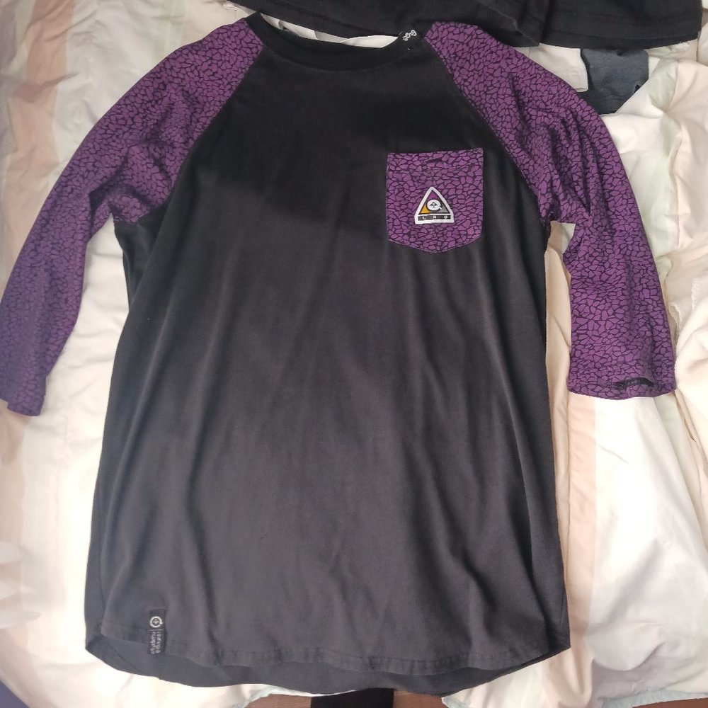 Lrg lifted research group ¾ length tee